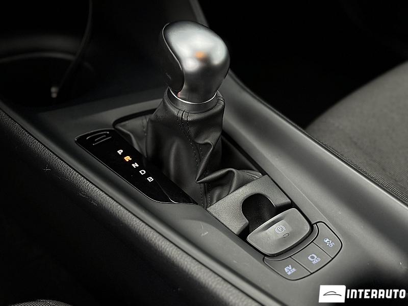 Toyota C-HR 14 toyota c-hr 2020