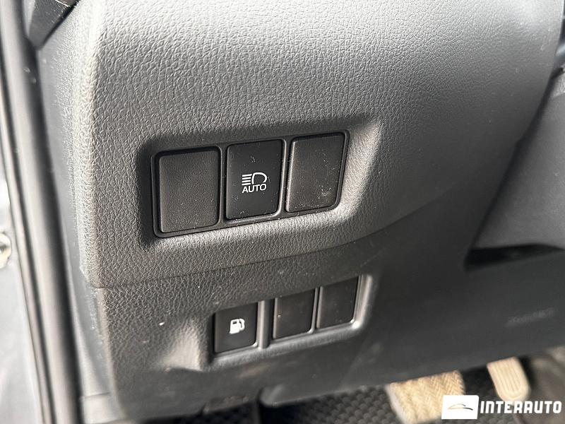 Toyota C-HR 13 toyota c-hr 2021