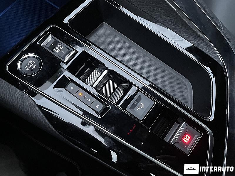 Peugeot 5008 15 peugeot 5008 2024