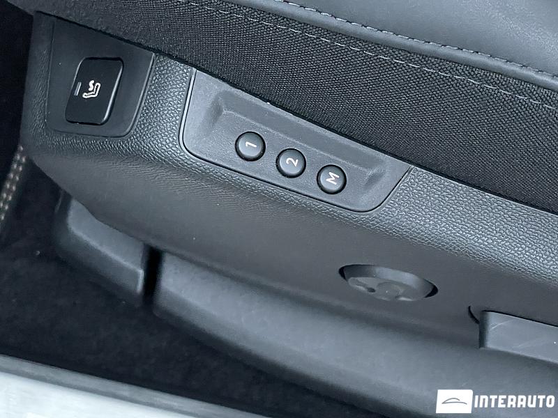 Peugeot 5008 8 peugeot 5008 2024