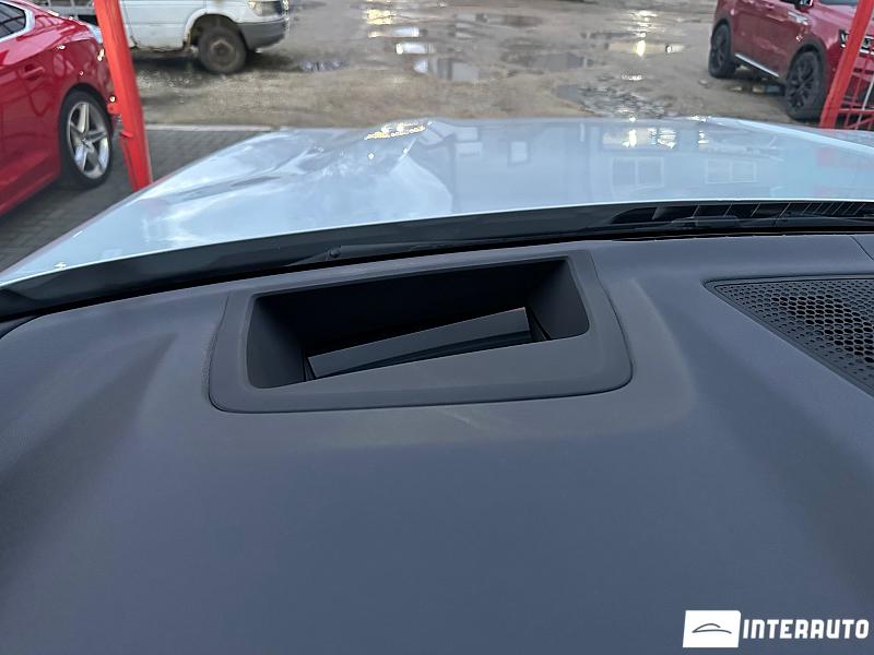 BMW X7 4.0i 10 bmw x7 4.0i 2020