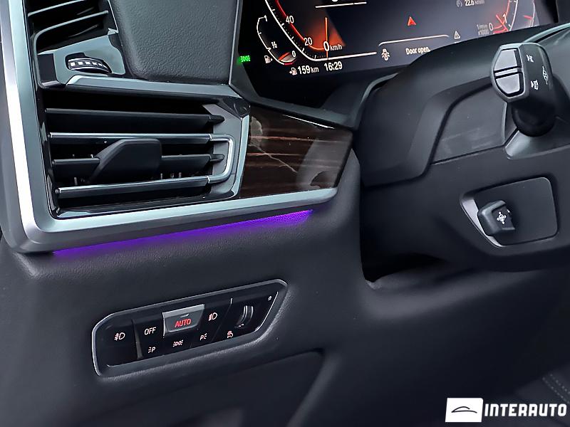 BMW X7 4.0i 26 bmw x7 4.0i 2020