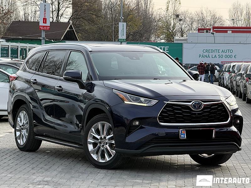 Toyota Highlander 3 toyota highlander 2020