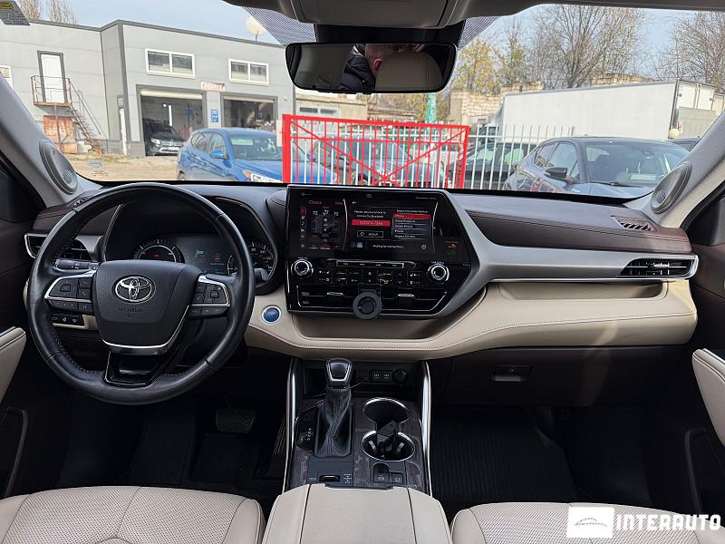 Toyota Highlander 9 toyota highlander 2020