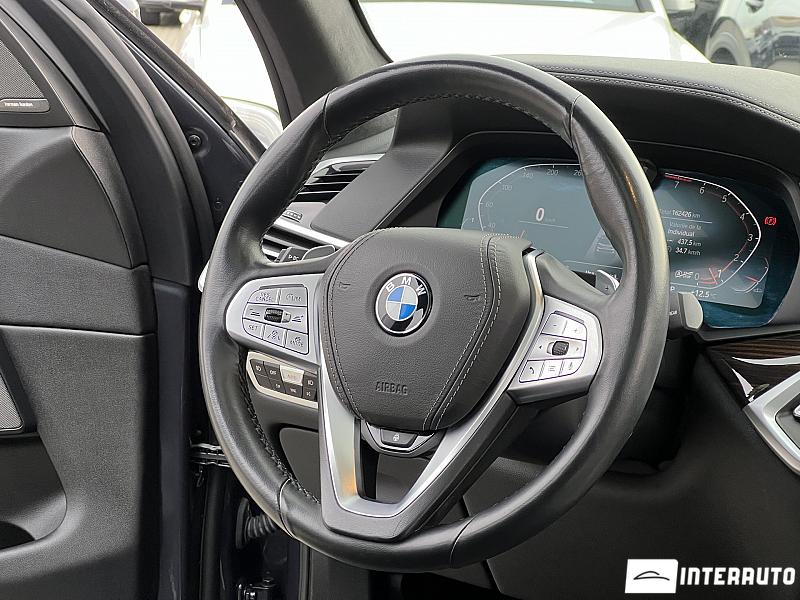 BMW X7 4.0i 7 bmw x7 4.0i 2019