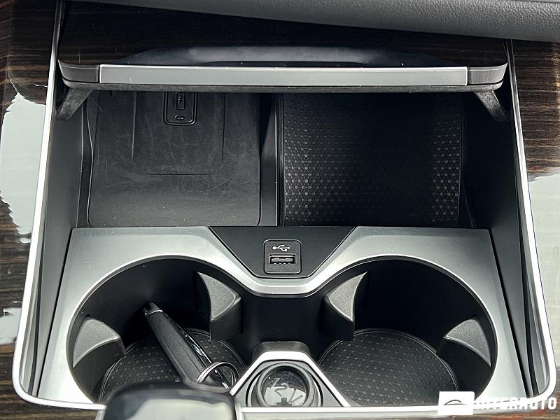 BMW X7 4.0i 12 bmw x7 4.0i 2019