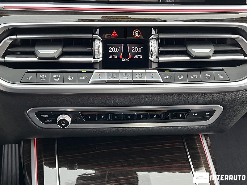 BMW X7 4.0i 11 bmw x7 4.0i 2019