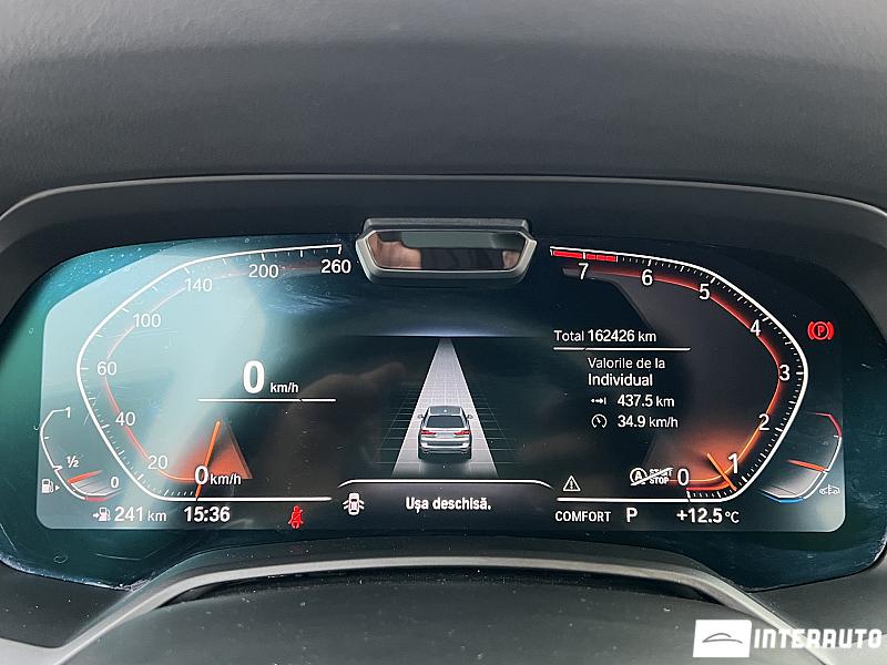 BMW X7 4.0i 8 bmw x7 4.0i 2019