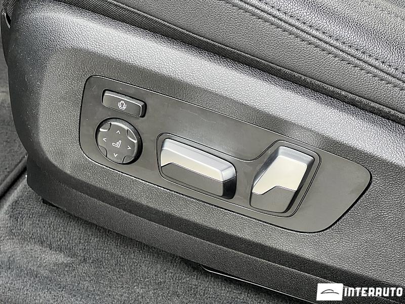 BMW X7 4.0i 25 bmw x7 4.0i 2019