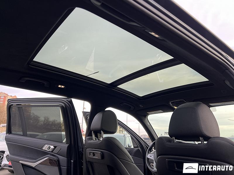 BMW X7 4.0i 18 bmw x7 4.0i 2019