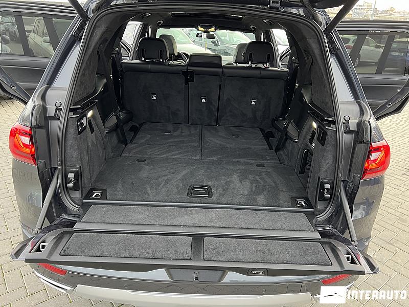 BMW X7 4.0i 27 bmw x7 4.0i 2019