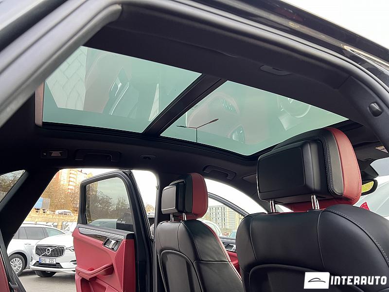 Porsche Macan 15 porsche macan 2016