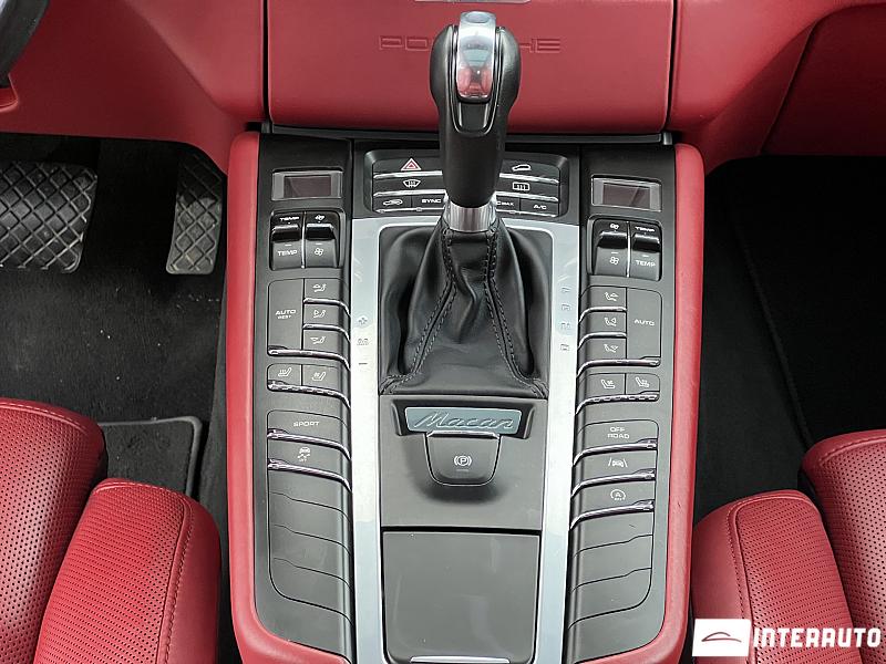 Porsche Macan 11 porsche macan 2016