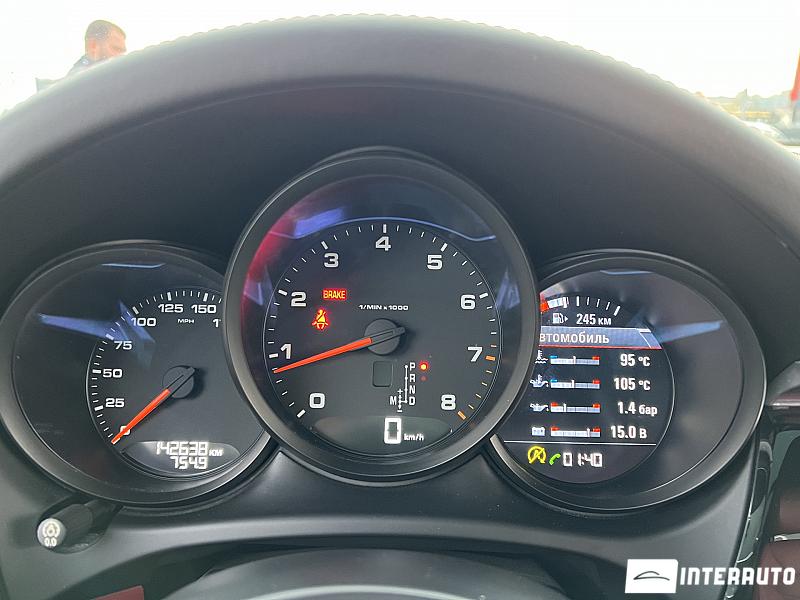 Porsche Macan 8 porsche macan 2016