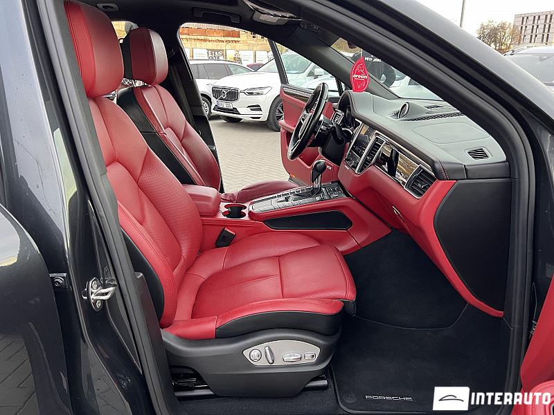 Porsche Macan 16 porsche macan 2016