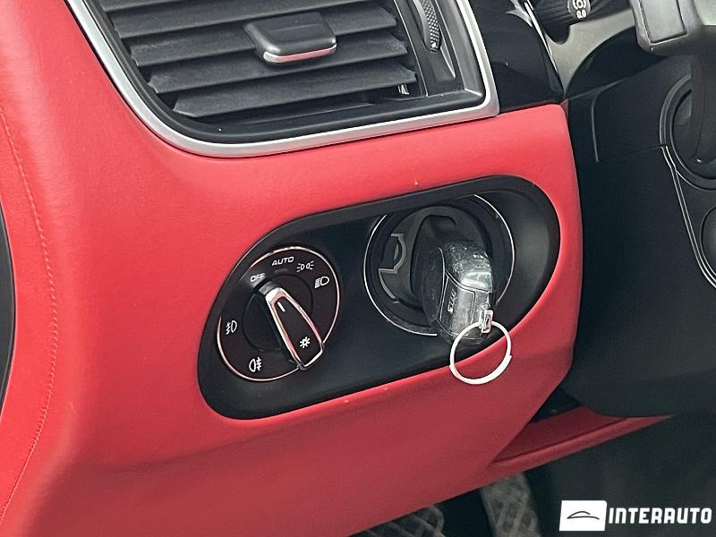 Porsche Macan 20 porsche macan 2016