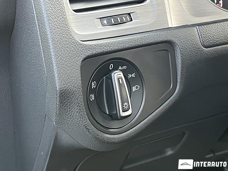 Volkswagen Golf 17 volkswagen golf 2014