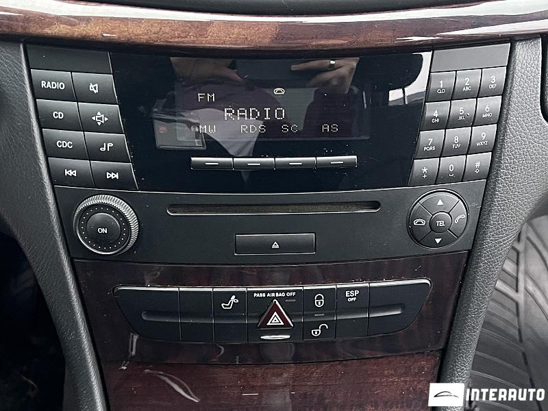 Mercedes E 200 10 mercedes e 200 2005