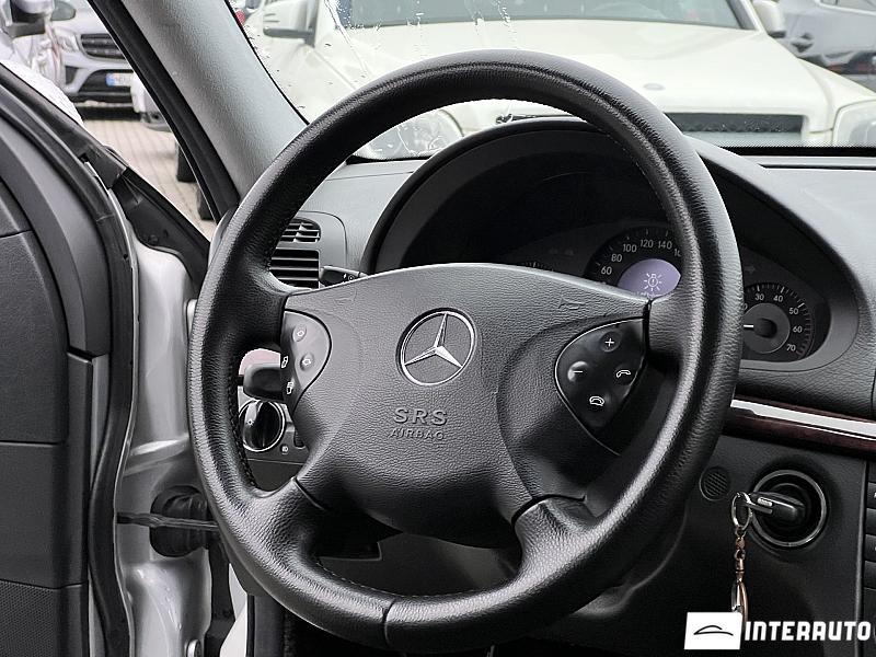 Mercedes E 200 7 mercedes e 200 2005