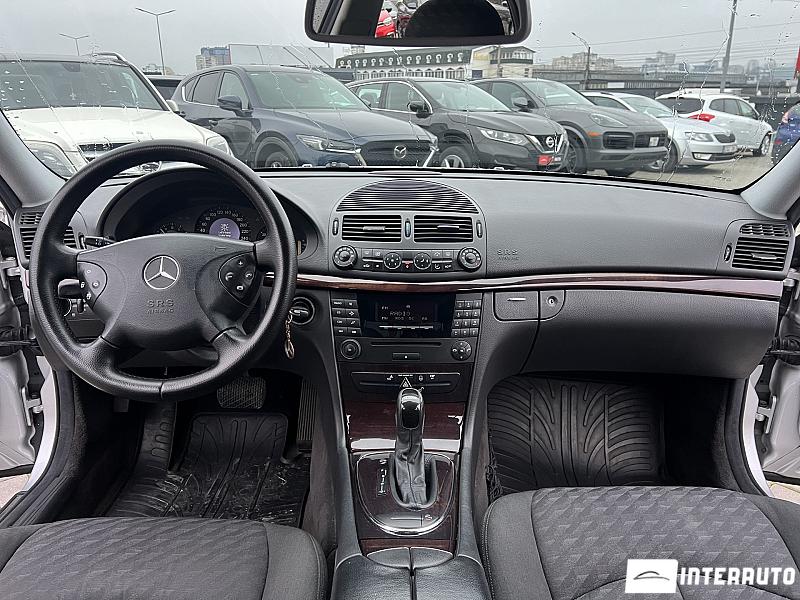 Mercedes E 200 6 mercedes e 200 2005