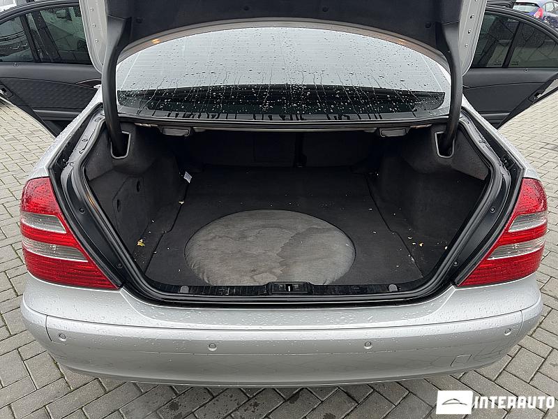 Mercedes E 200 20 mercedes e 200 2005