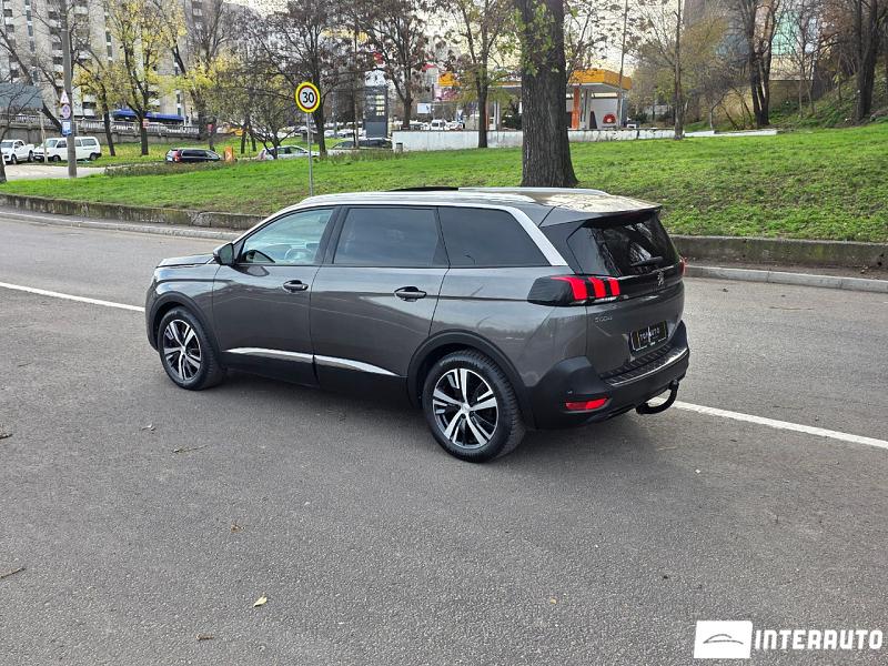 Peugeot 5008 8 peugeot 5008 2017