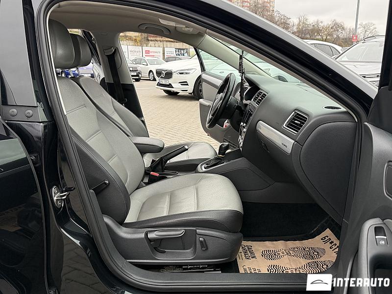 Volkswagen Jetta 13 volkswagen jetta 2013