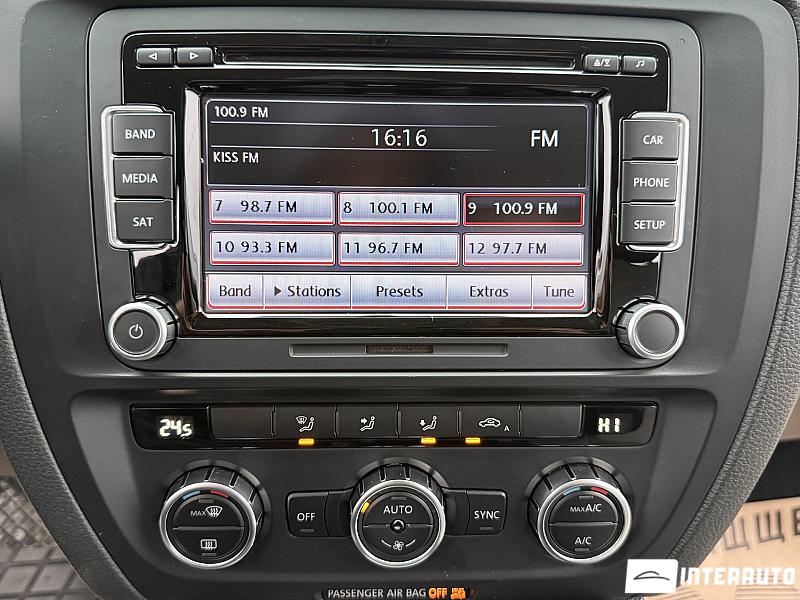 Volkswagen Jetta 9 volkswagen jetta 2013