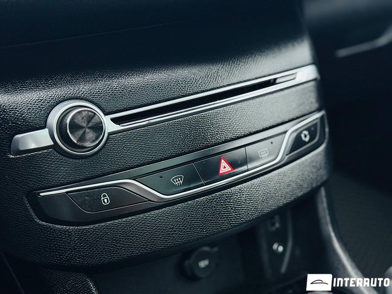 Peugeot 308 11 peugeot 308 2015