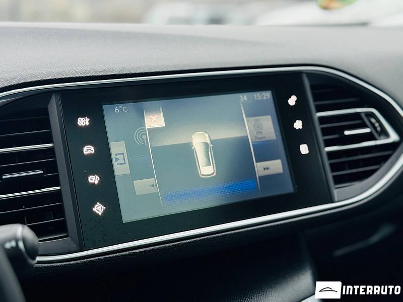 Peugeot 308 10 peugeot 308 2015