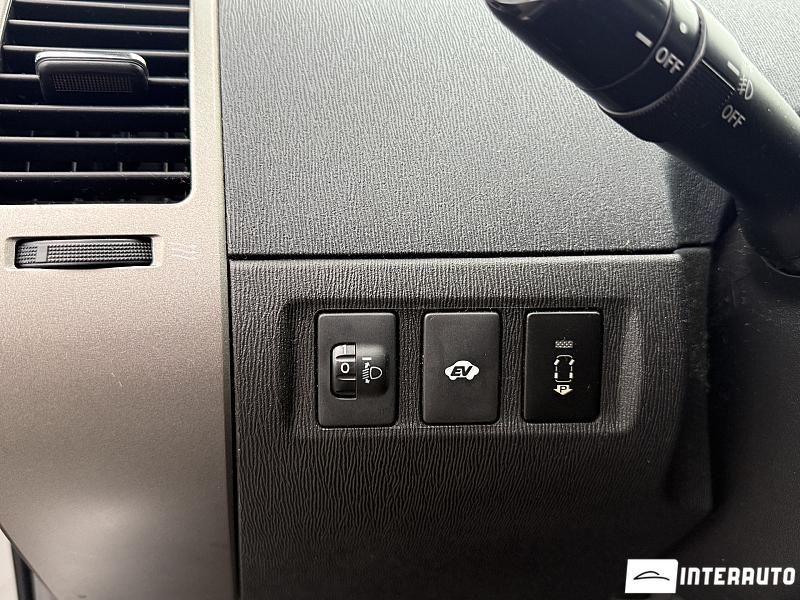 Toyota Prius 18 toyota prius 2008