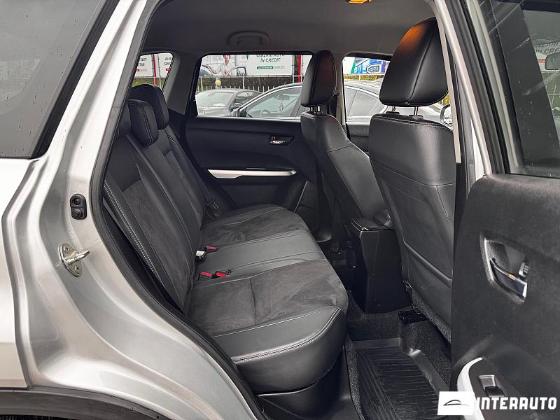 Suzuki Vitara 17 suzuki vitara 2017