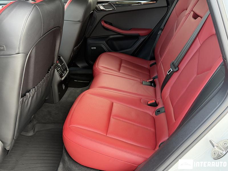 Porsche Macan 19 porsche macan 2019