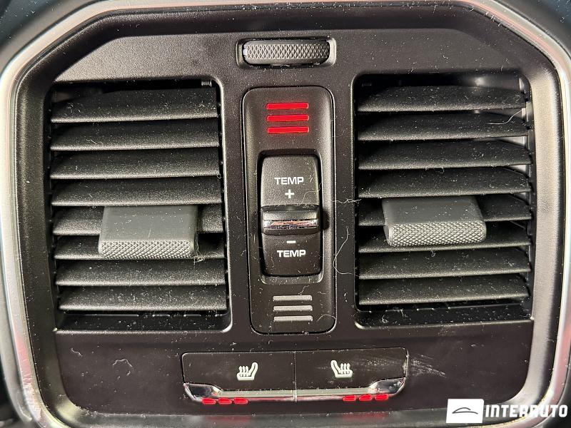 Porsche Macan 20 porsche macan 2019