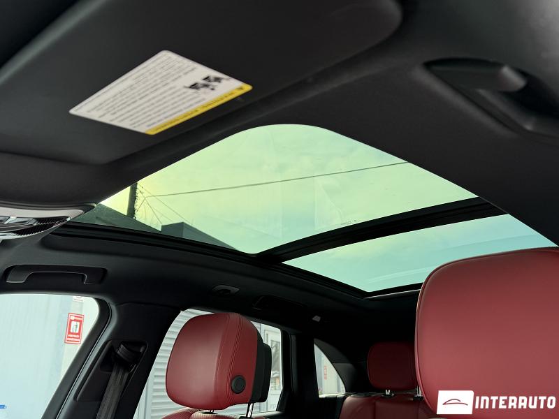 Porsche Macan 18 porsche macan 2019