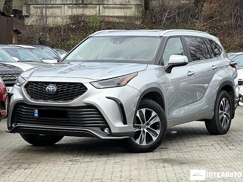 Toyota Highlander 2 toyota highlander 2023