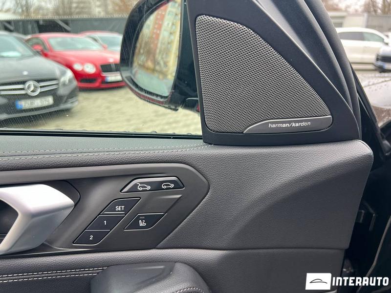 BMW X6 3.0D 5 bmw x6 3.0d 2021