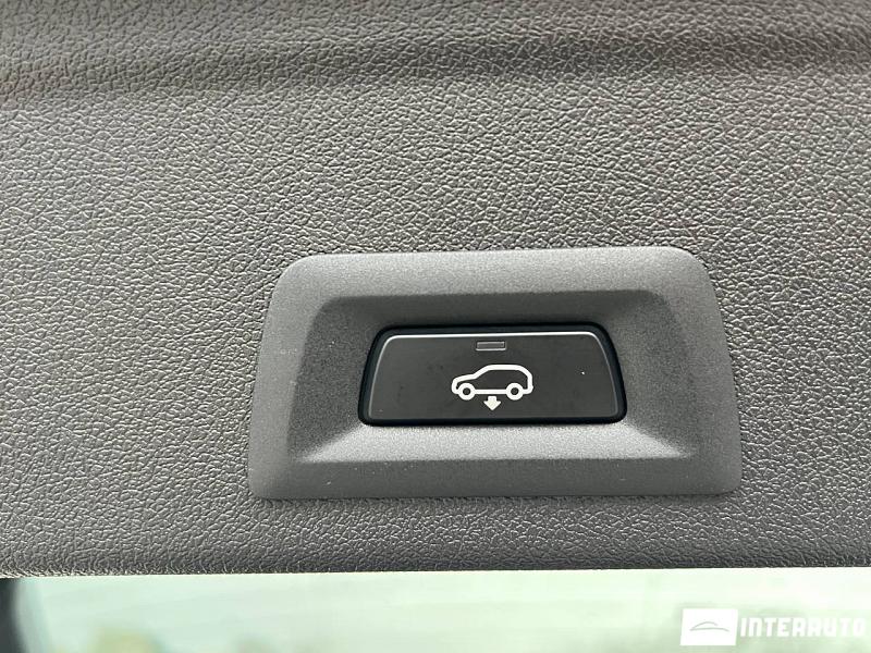 BMW X6 3.0D 19 bmw x6 3.0d 2021