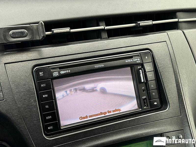 Toyota Prius 10 toyota prius 2010