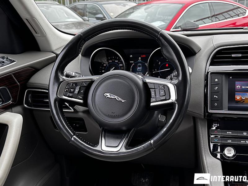 Jaguar F-Pace 8 jaguar f-pace 2017