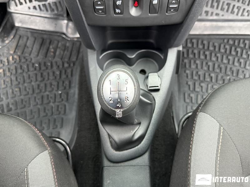 Dacia Sandero Stepway 12 dacia sandero stepway 2019