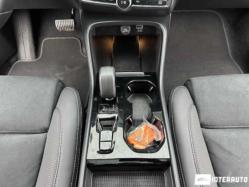 Volvo XC 40 14 volvo xc 40 2023