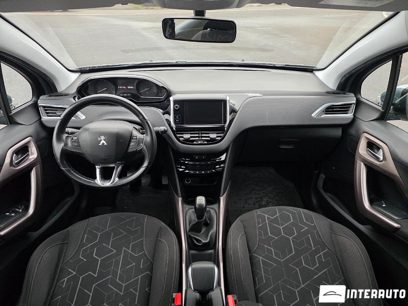 Peugeot 2008 10 peugeot 2008 2015