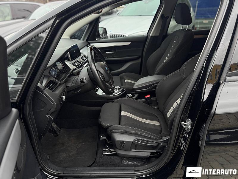 BMW 216d 5 bmw 216d 2019