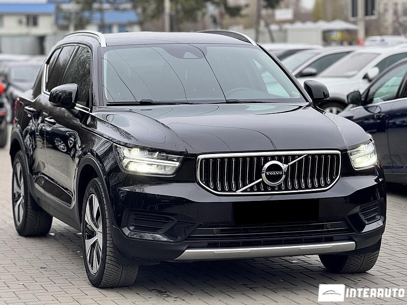 Volvo XC 40 3 volvo xc 40 2021