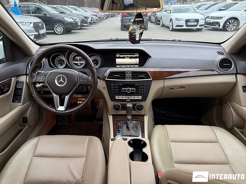 Mercedes C 250 9 mercedes c 250 2013