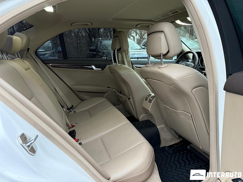 Mercedes C 250 16 mercedes c 250 2013