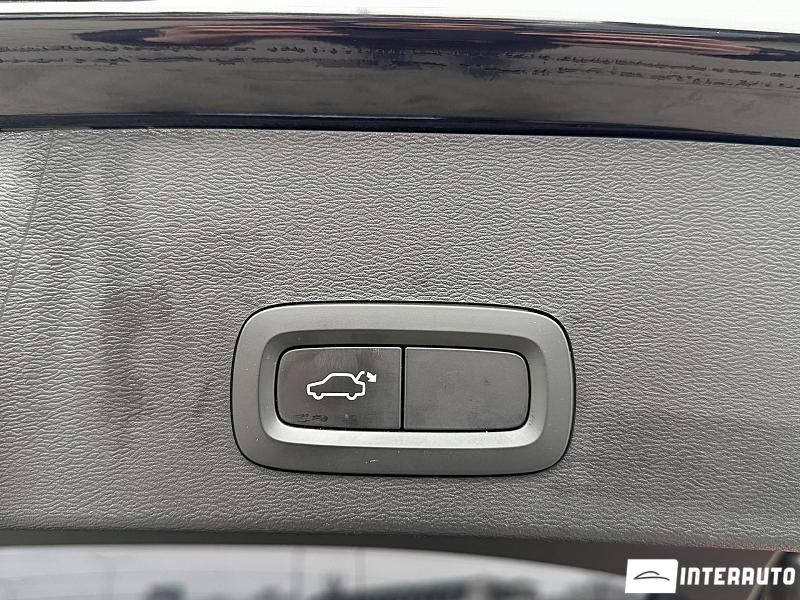 Volvo XC 40 22 volvo xc 40 2020