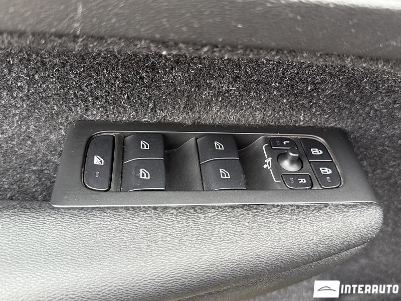 Volvo XC 40 18 volvo xc 40 2020