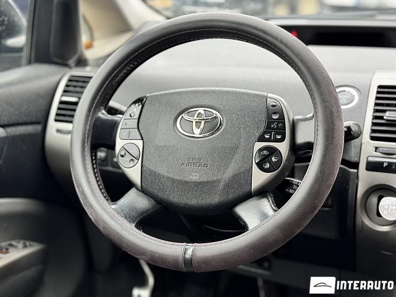 Toyota Prius 11 toyota prius 2008